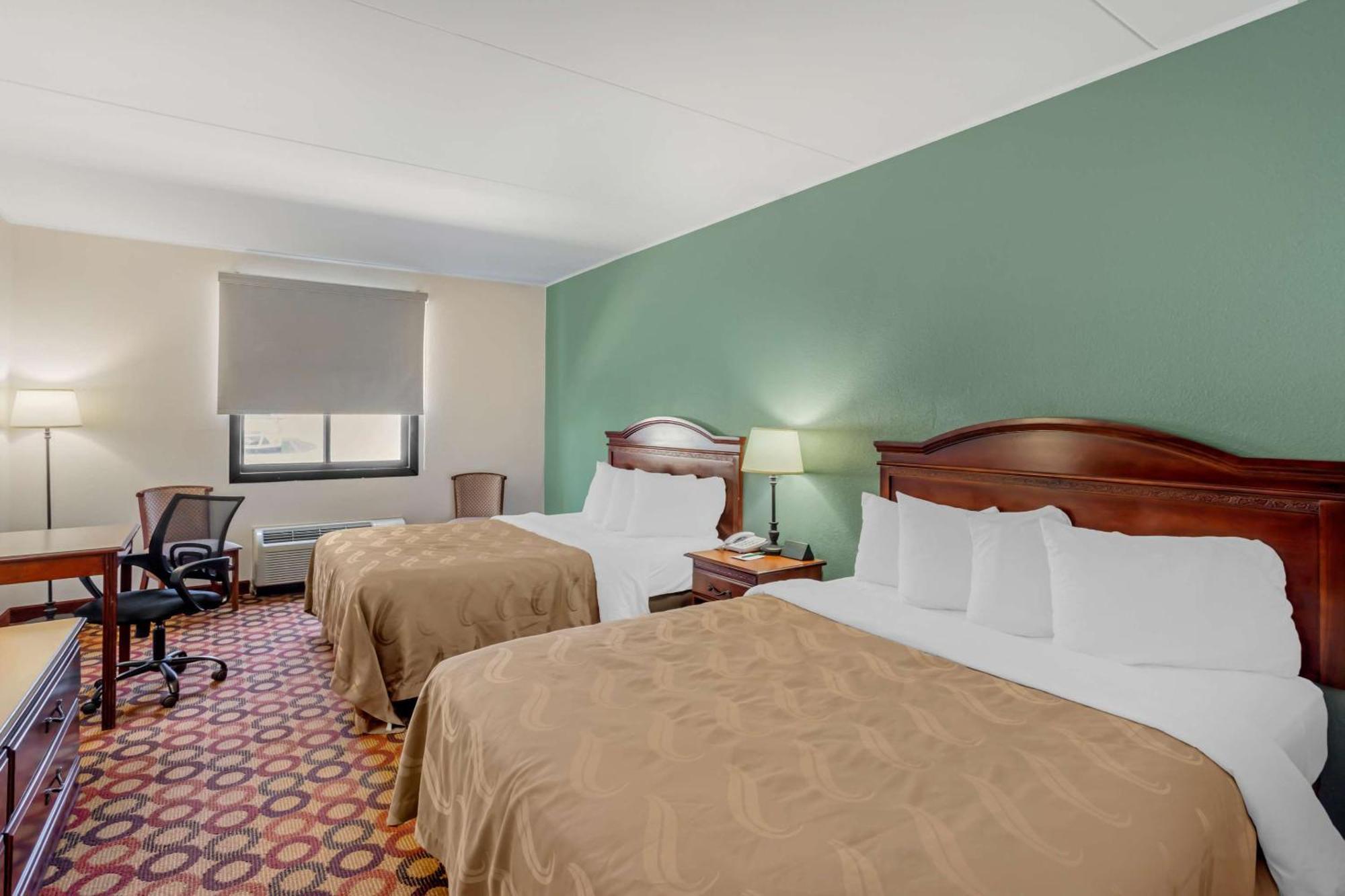 Quality Inn Enola - Harrisburg Eksteriør billede