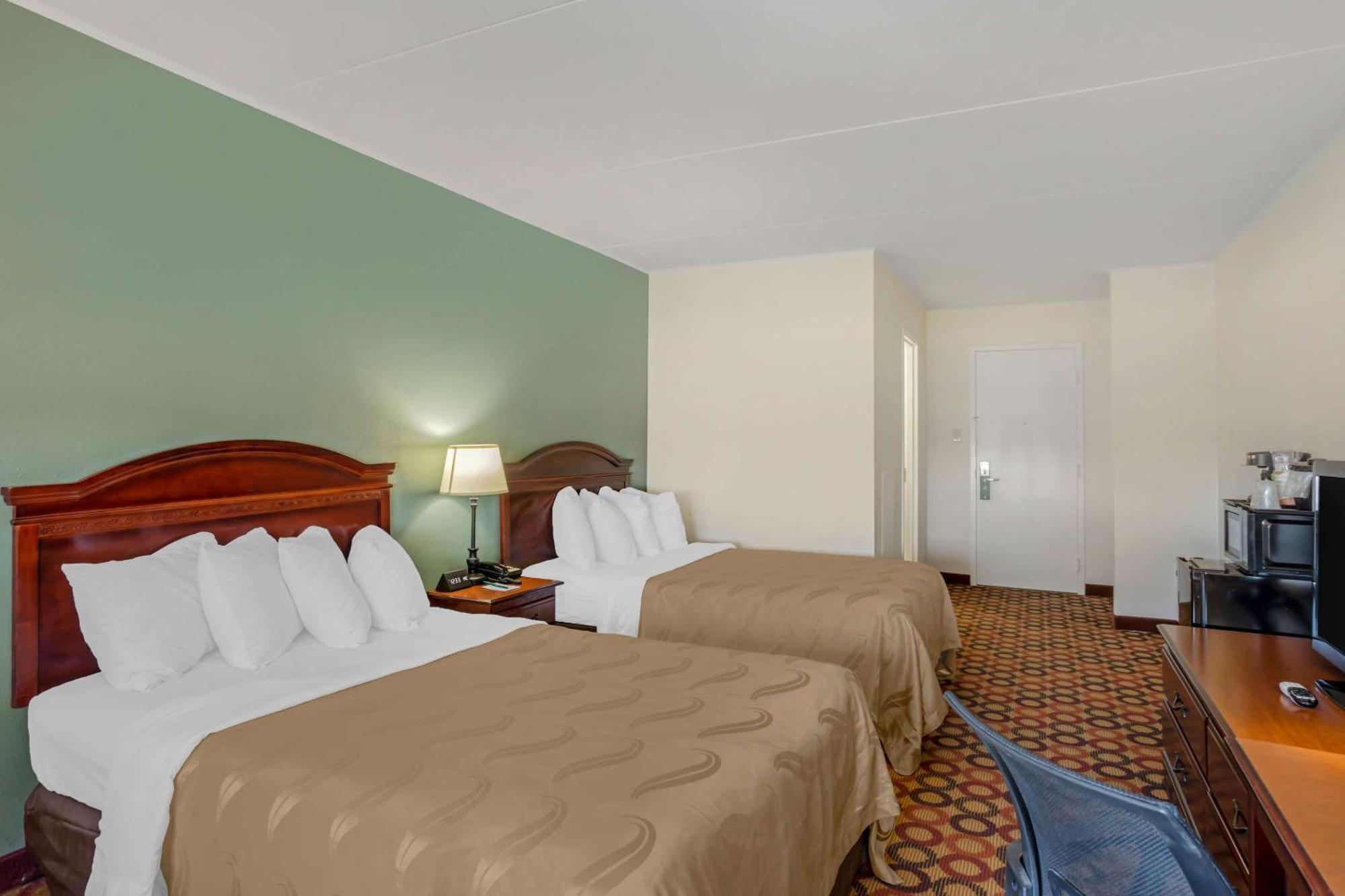 Quality Inn Enola - Harrisburg Eksteriør billede