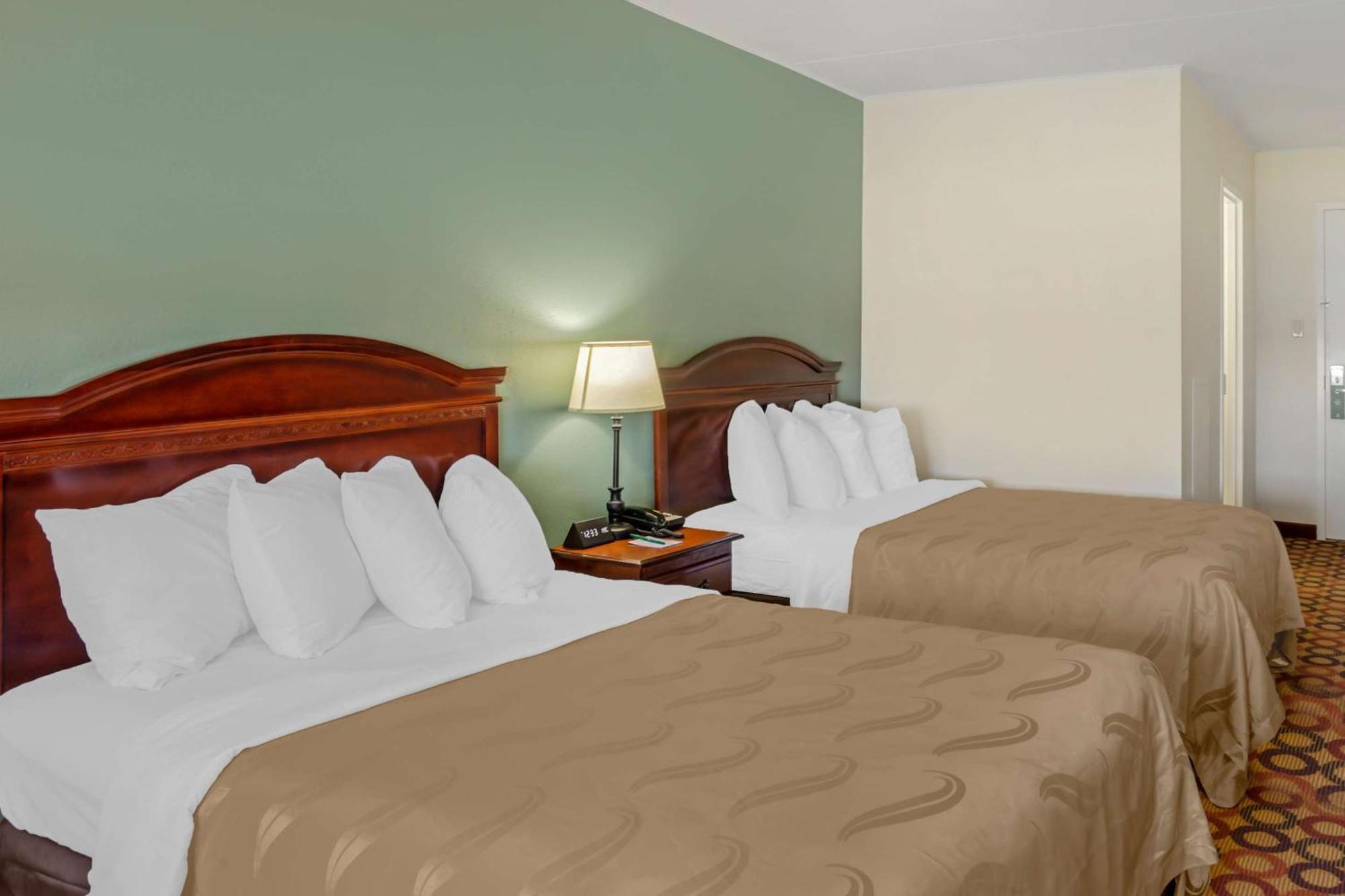 Quality Inn Enola - Harrisburg Eksteriør billede