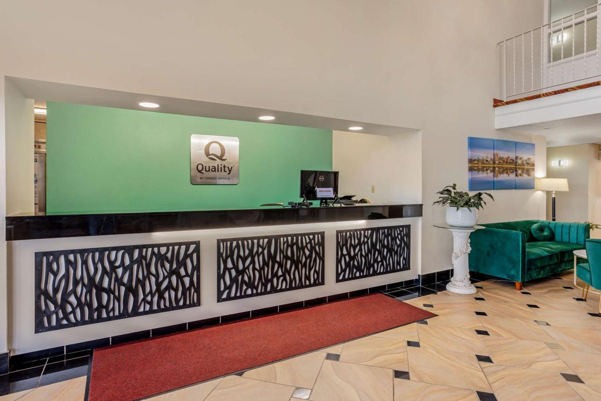 Quality Inn Enola - Harrisburg Eksteriør billede
