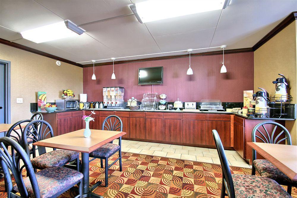 Quality Inn Enola - Harrisburg Eksteriør billede