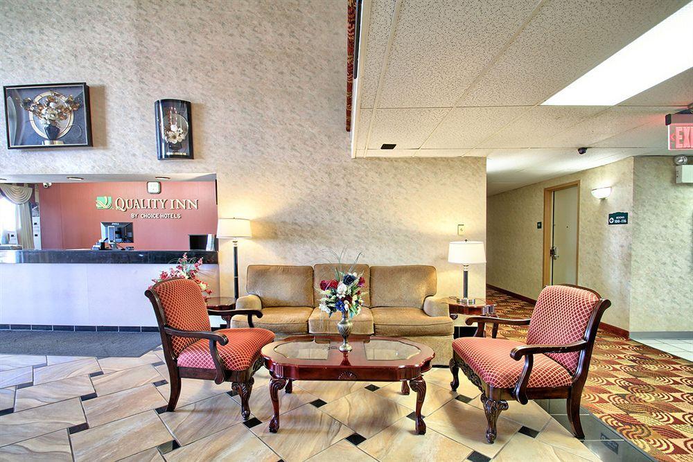 Quality Inn Enola - Harrisburg Eksteriør billede